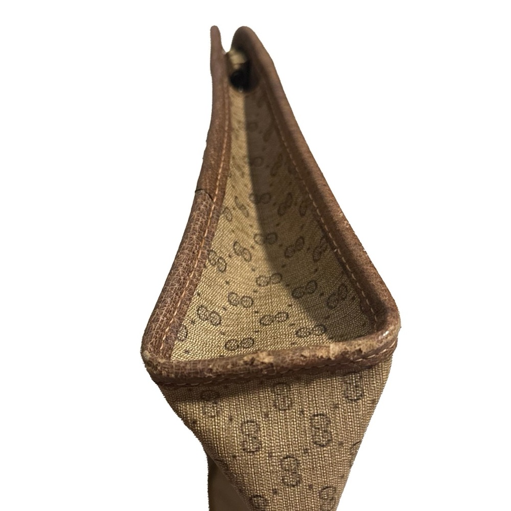 Gucci Brown Clutch with Gucci Pattern - Picture 3 of 7